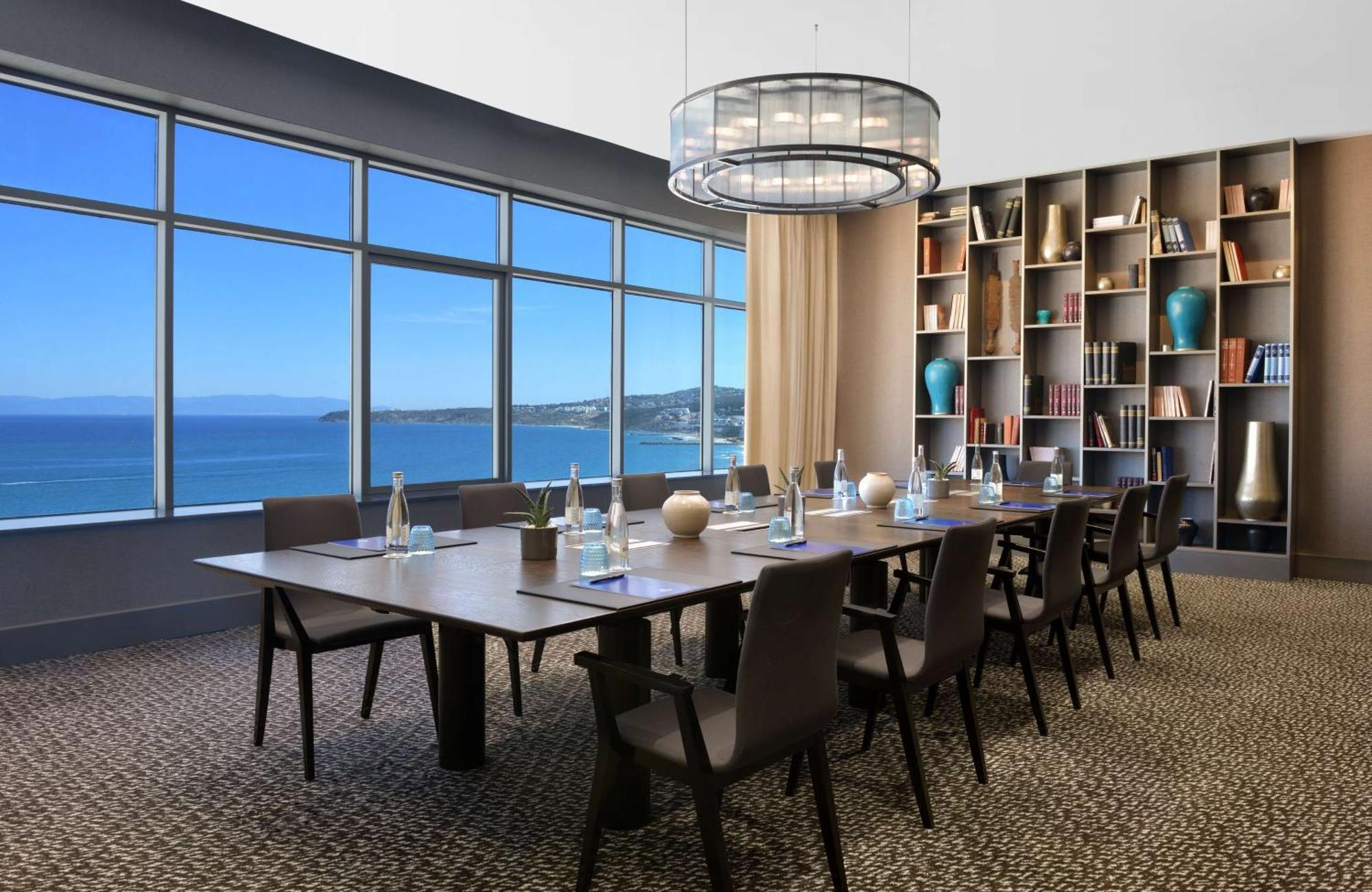 Hilton Tanger City Center Exterior foto Boardroom