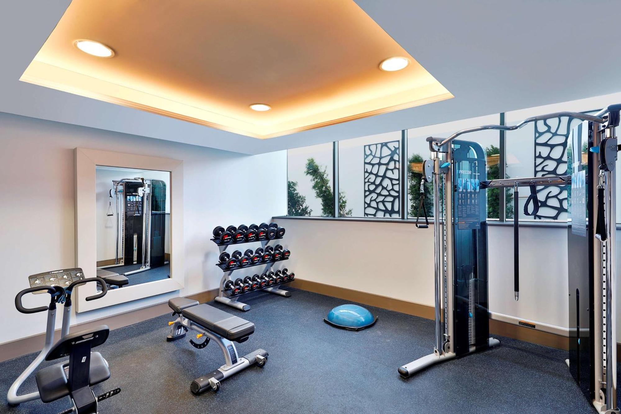 Hilton Tanger City Center Exterior foto The gym at the hotel
