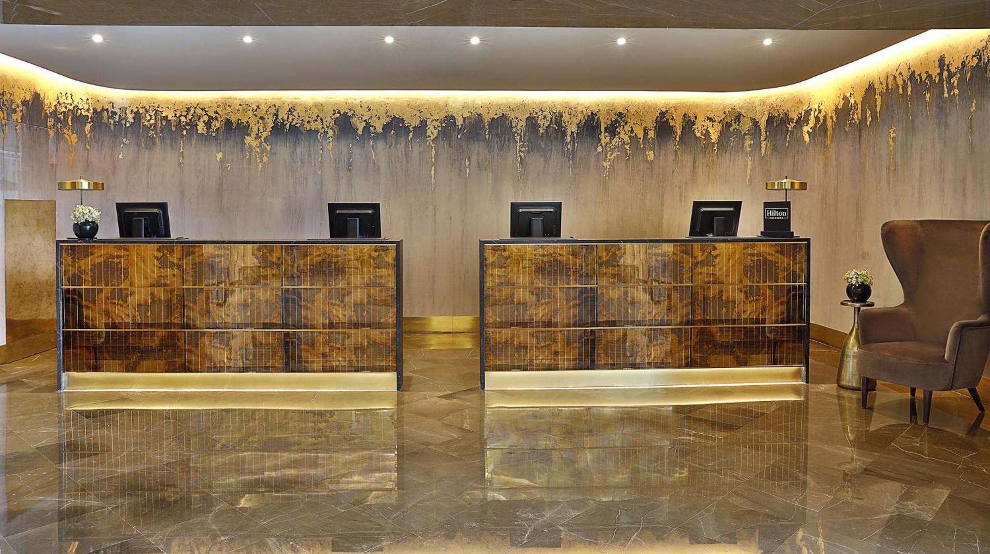 Hilton Tanger City Center Exterior foto The lobby of the hotel